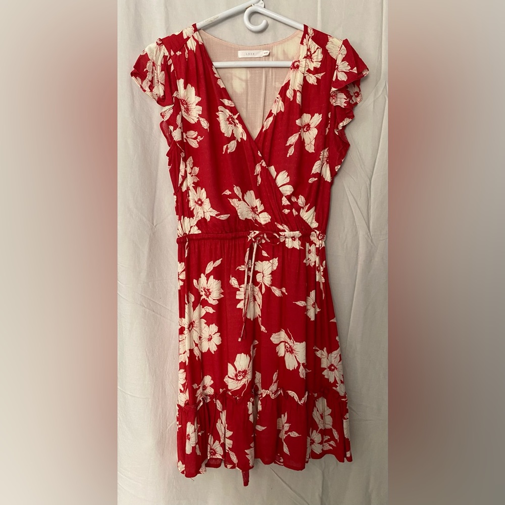 Size medium, red floral, knee length, 100% rayonne, flutter sleeves